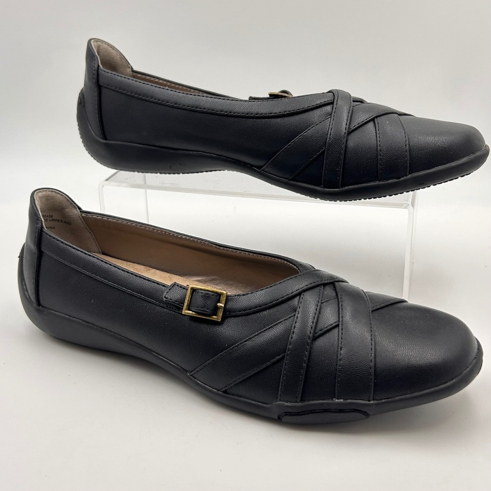 Array Flats Women 10N Black Buckle Accent Pleated Slip On Comfort Careerwear